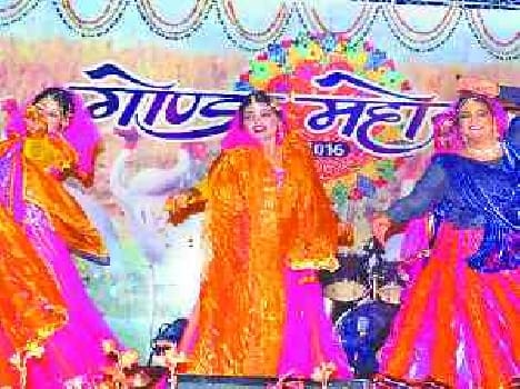 debut to the Bollywood Night 